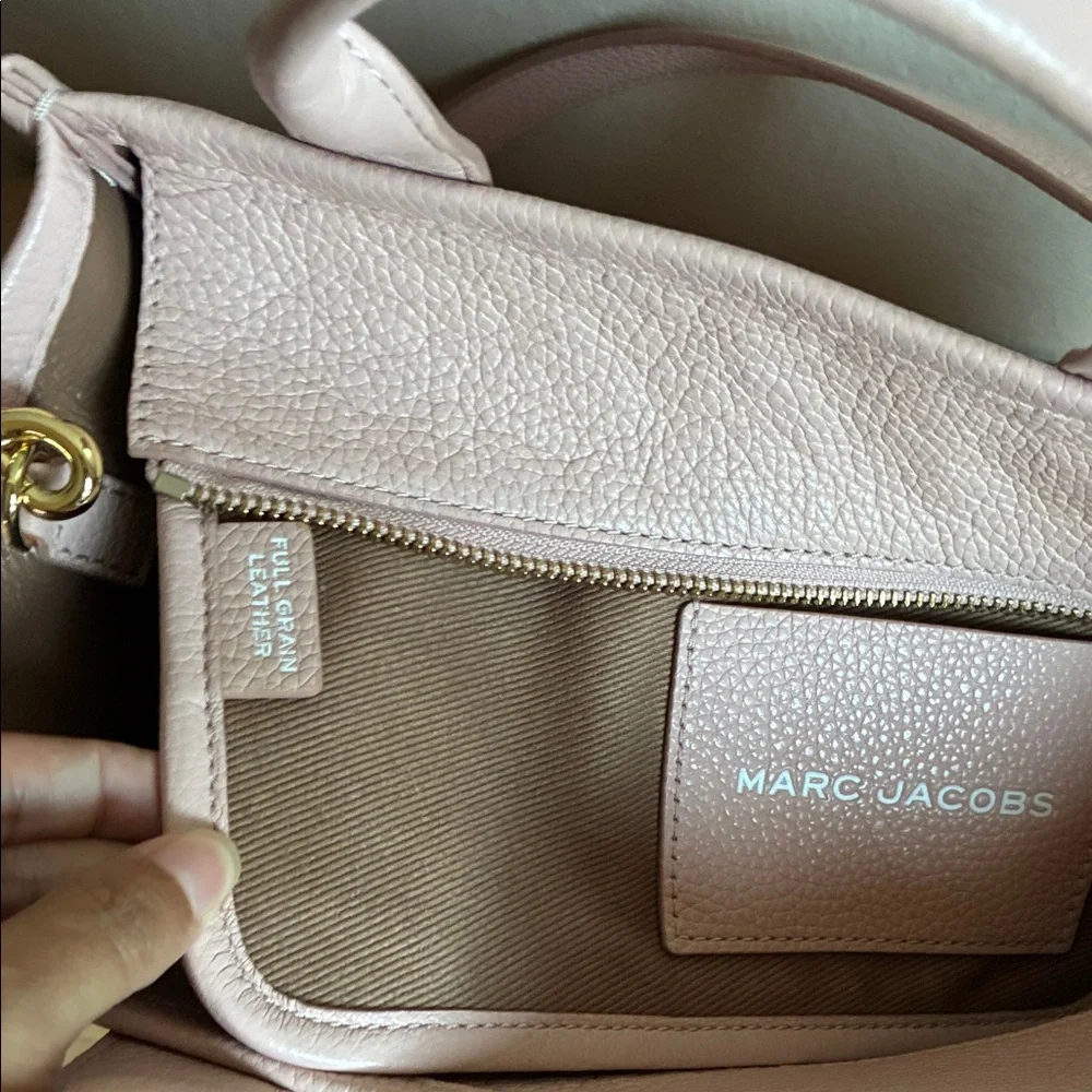 Marc Jacobs Blush Pink Tote Bag Size Mini - Picture 3 of 8